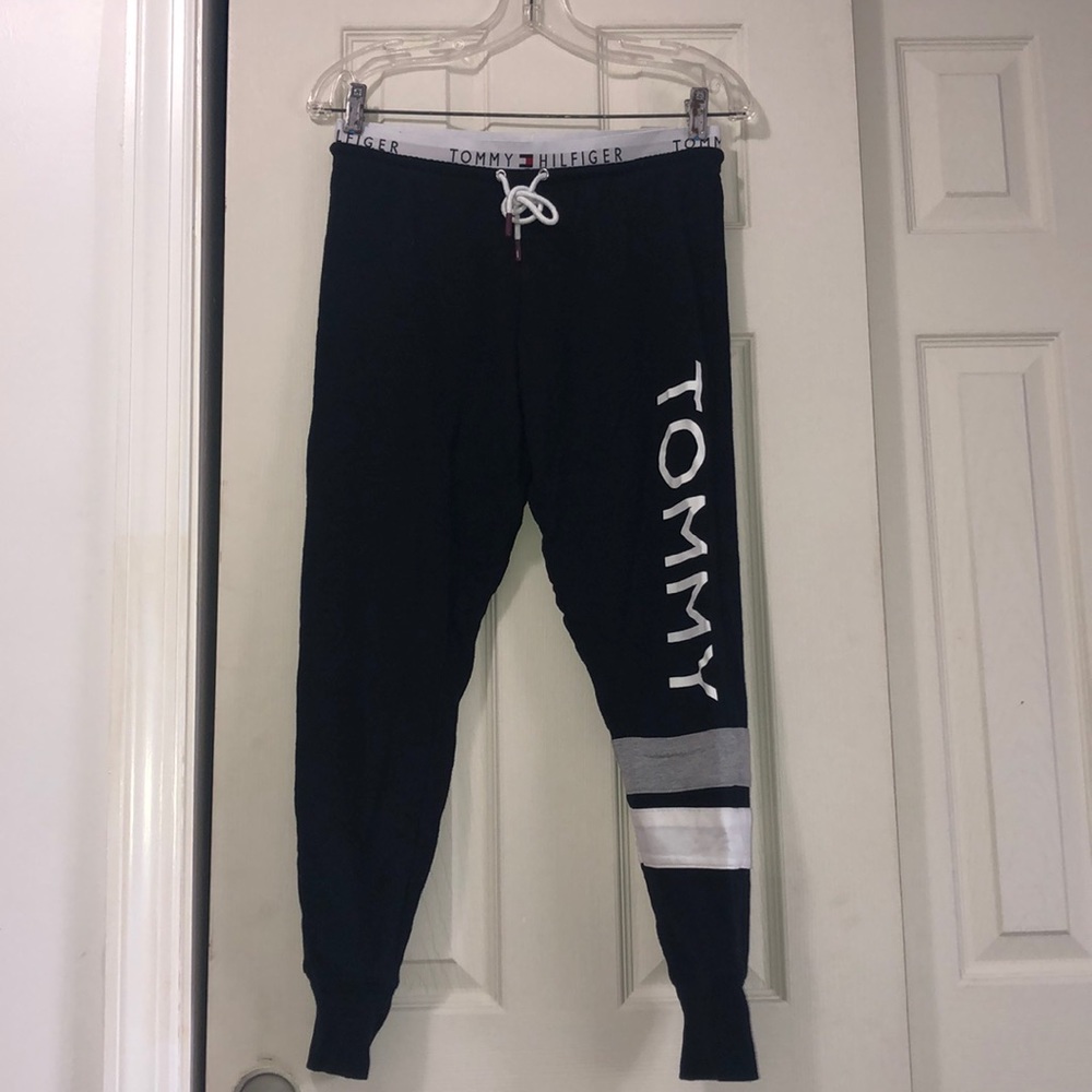 Tommy Hilfiger joggers